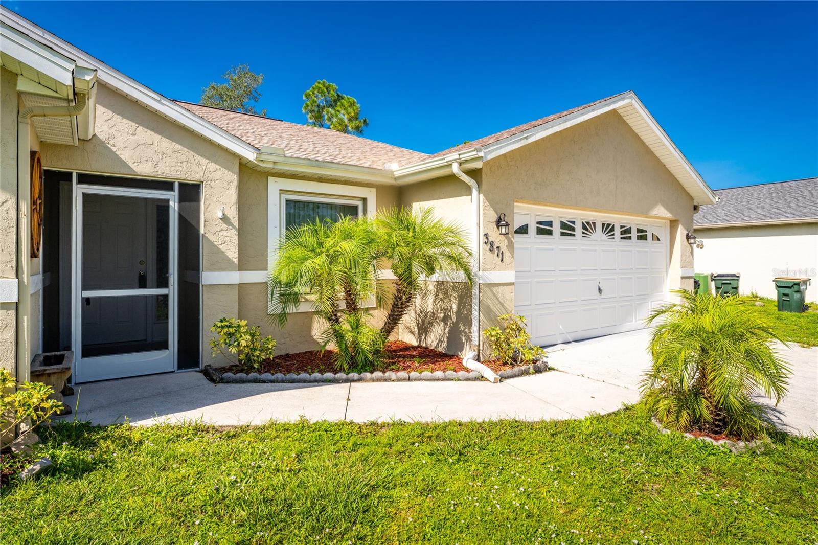 3871 Coquina Ave Property Photo 3