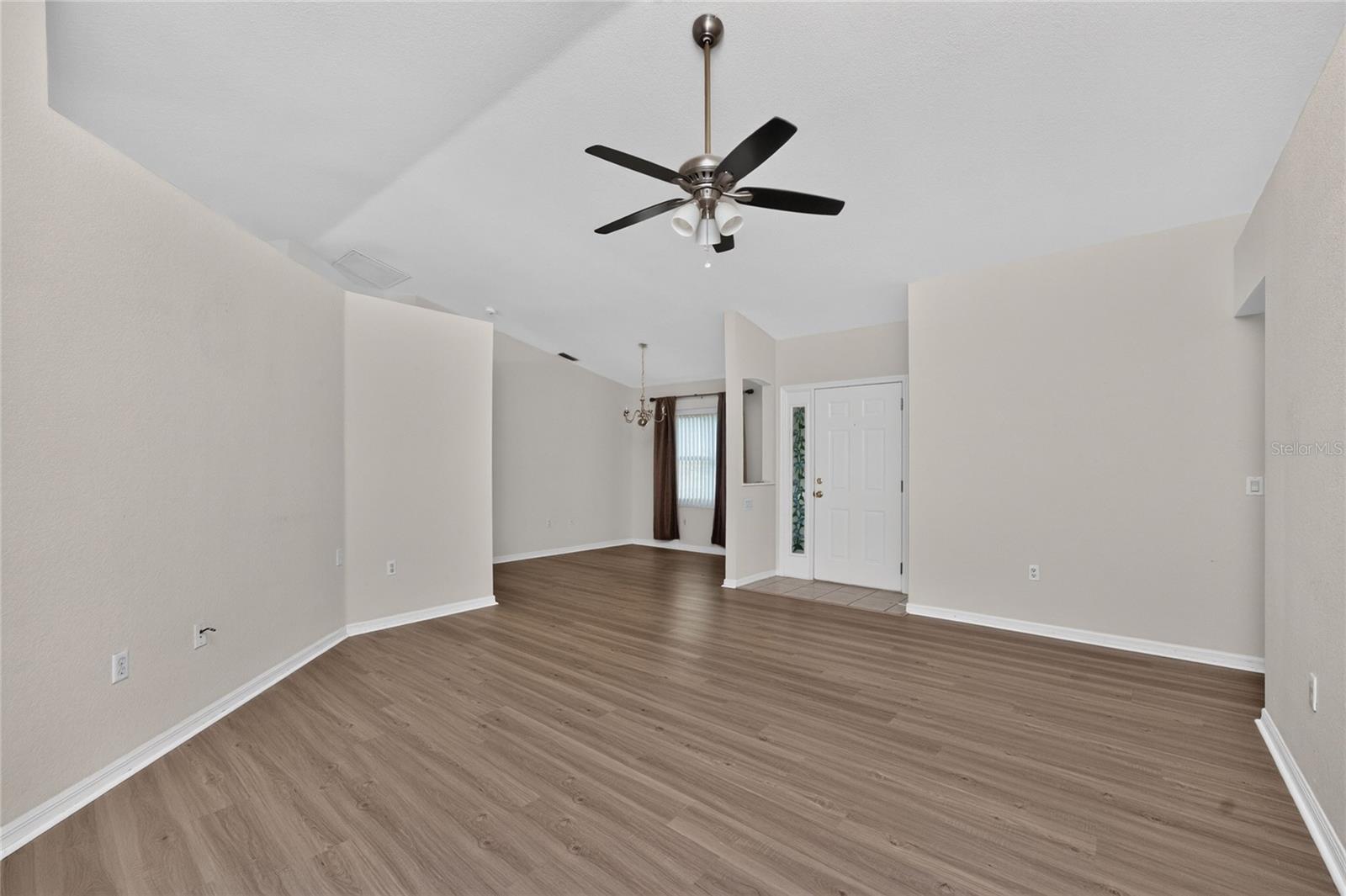 3871 Coquina Ave Property Photo 8