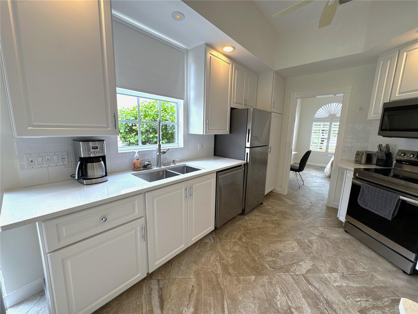 4402 Novato Ct Property Photo 7