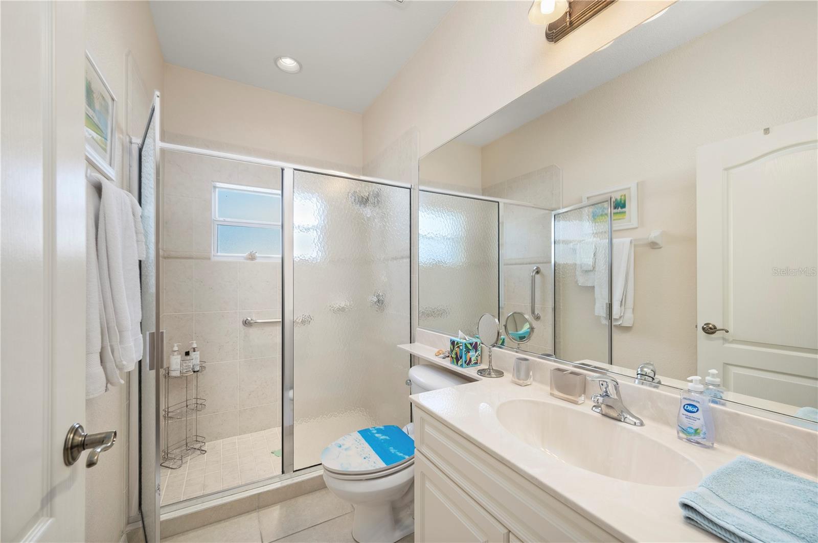 21551 Edgewater Dr Property Photo 14