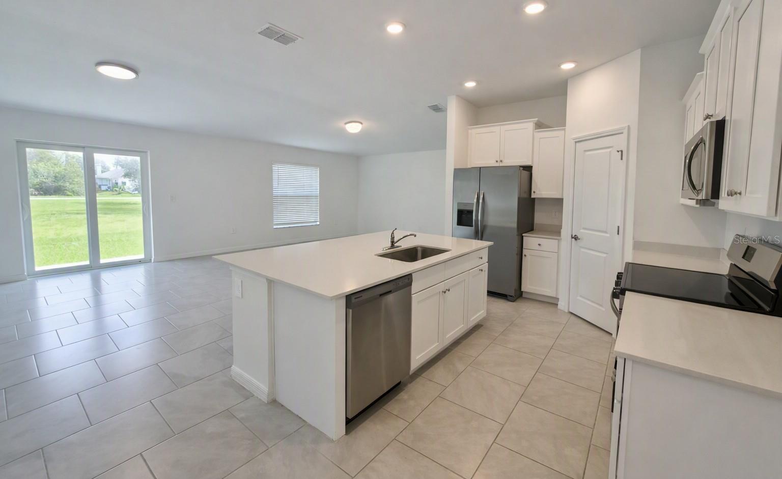 23234 Alaska Ave Property Photo 5