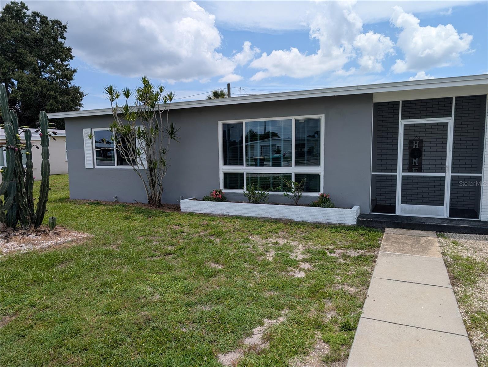 22311 Midway Blvd Property Photo 2