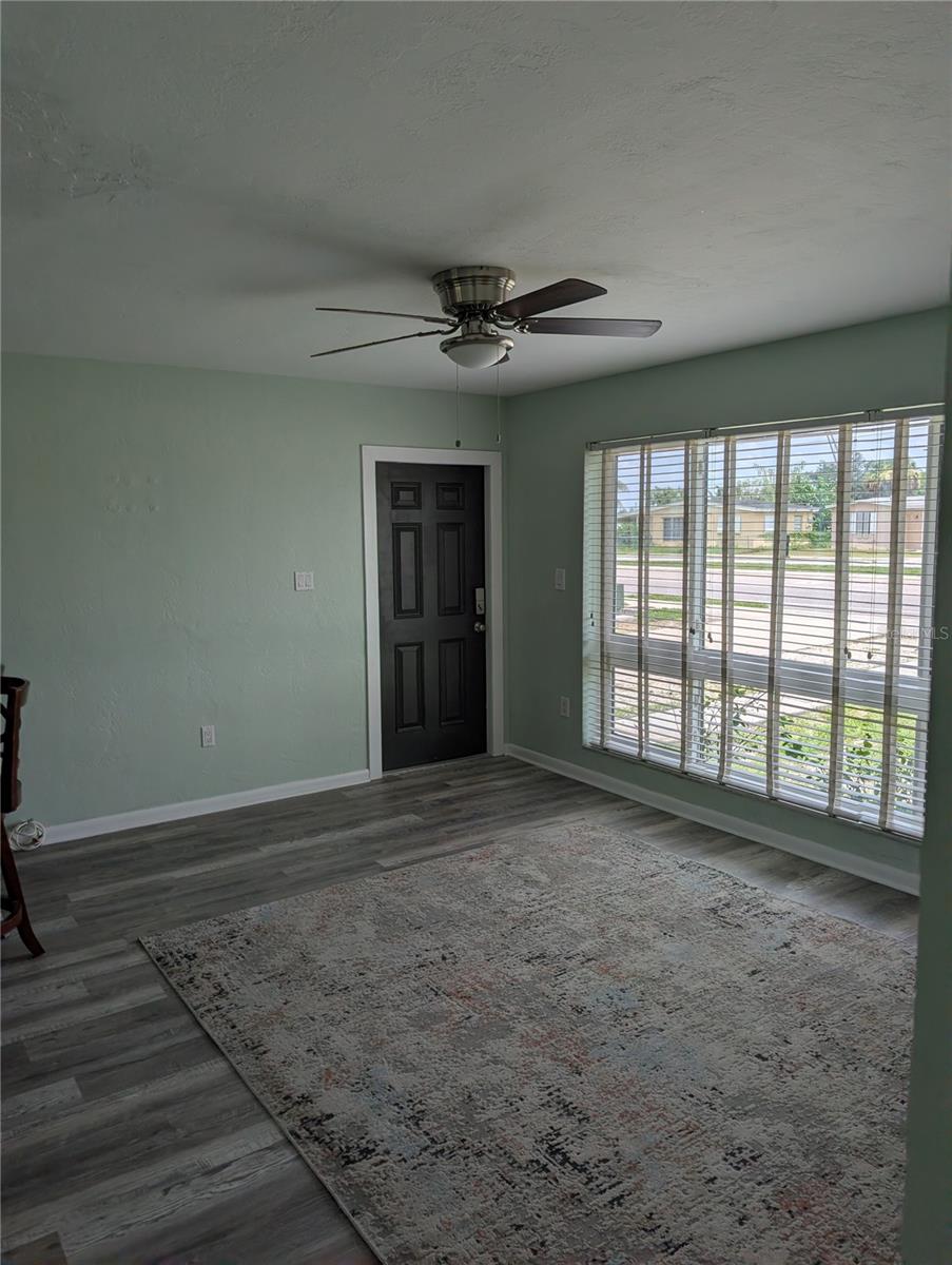 22311 Midway Blvd Property Photo 15