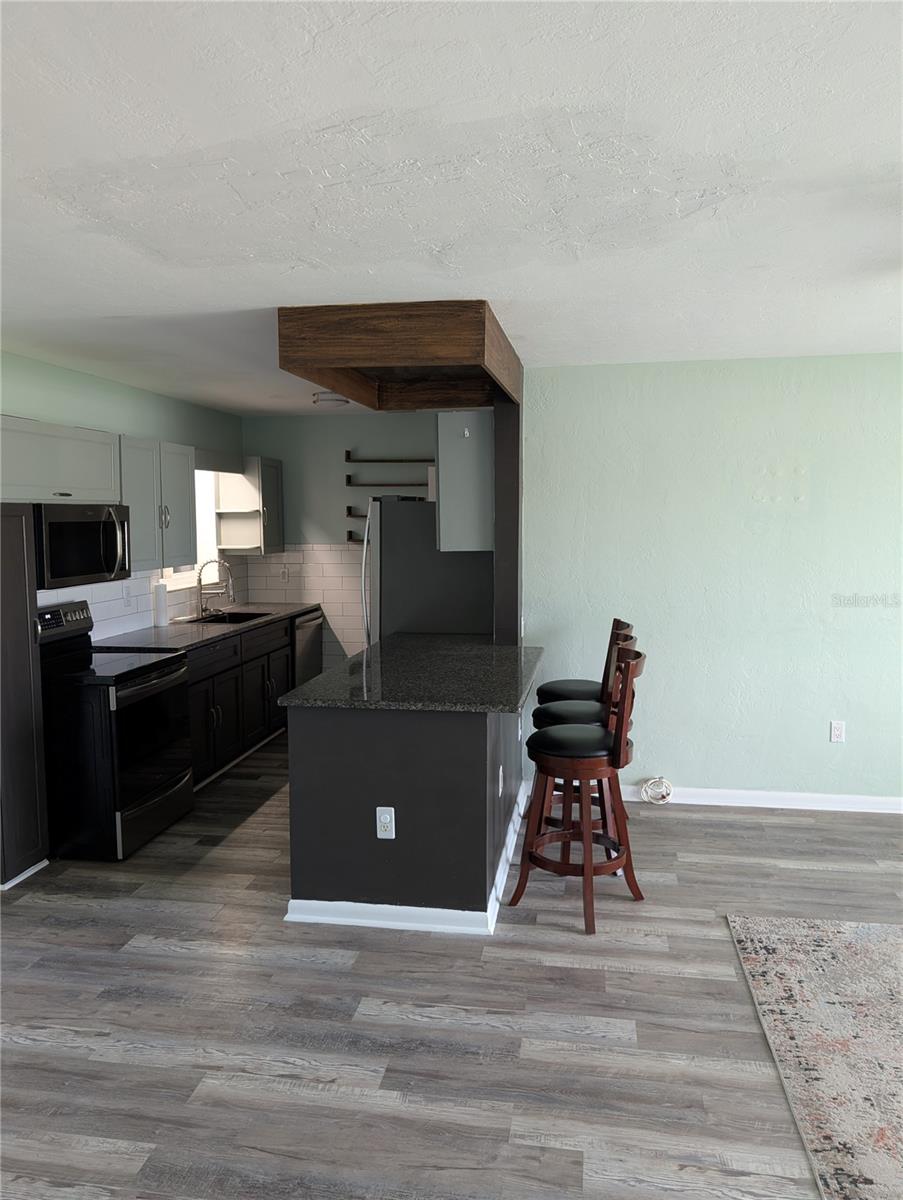 22311 Midway Blvd Property Photo 16