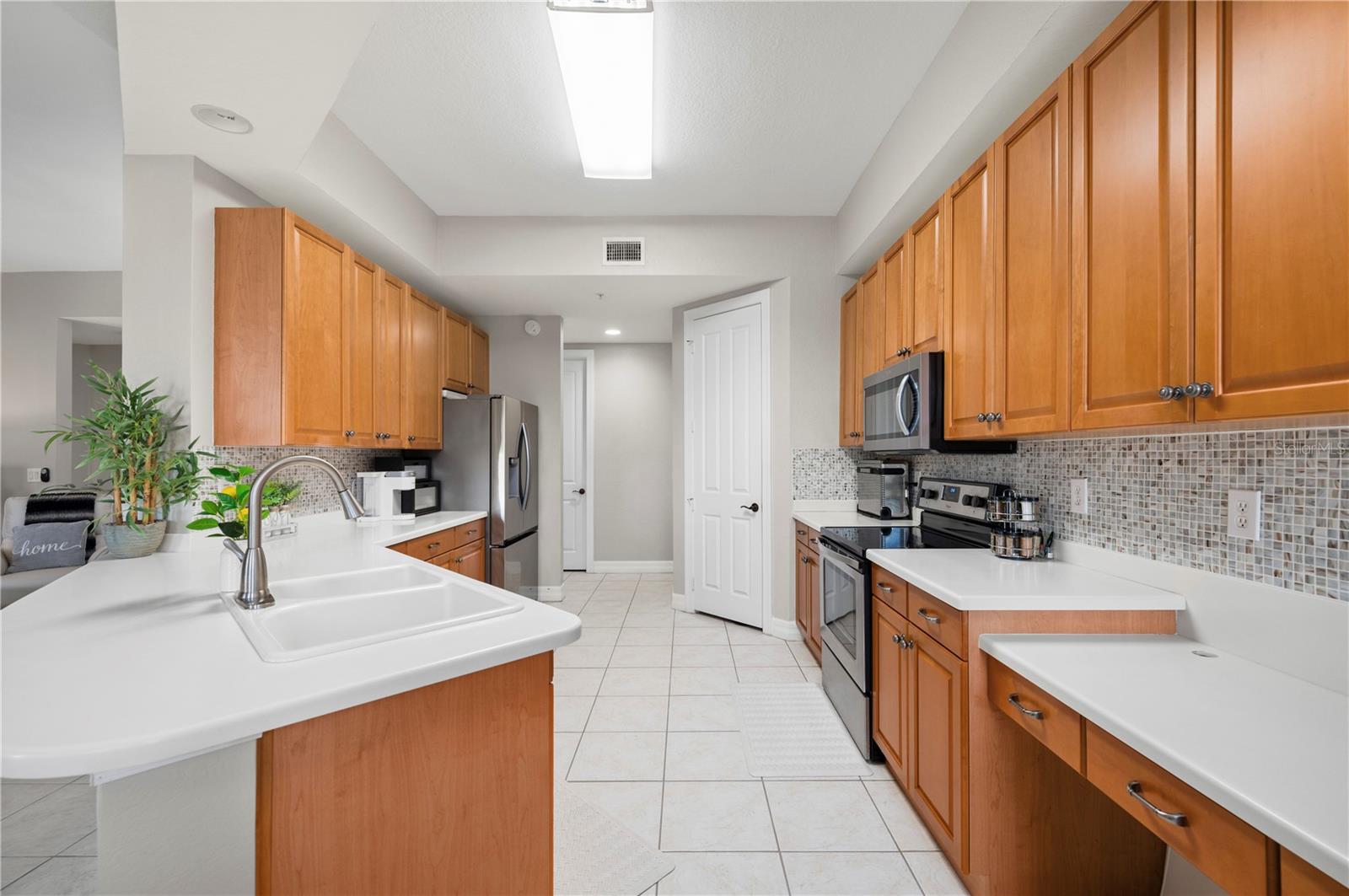 98 Vivante Blvd #9844 Property Photo 6