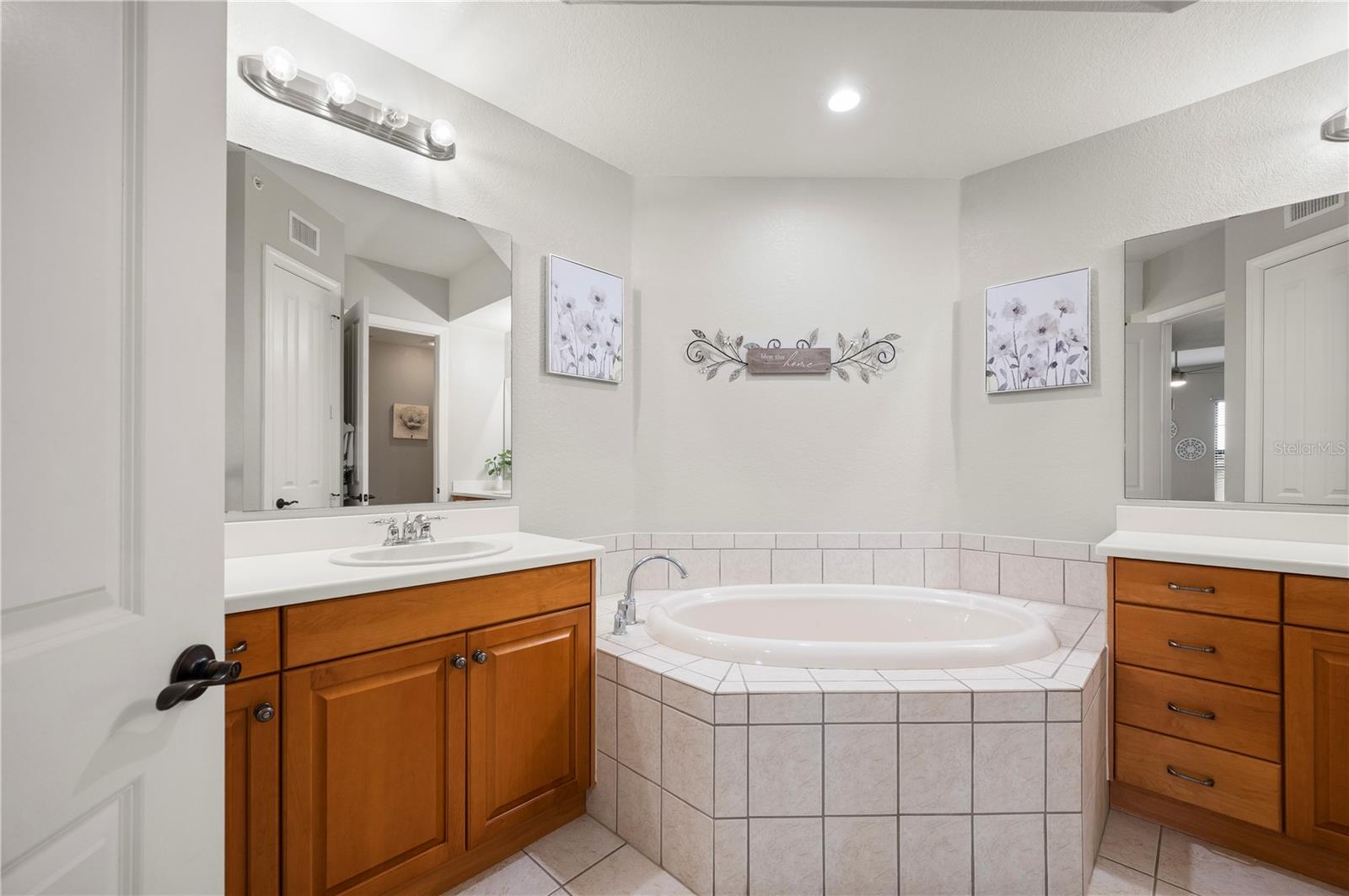 98 Vivante Blvd #9844 Property Photo 10