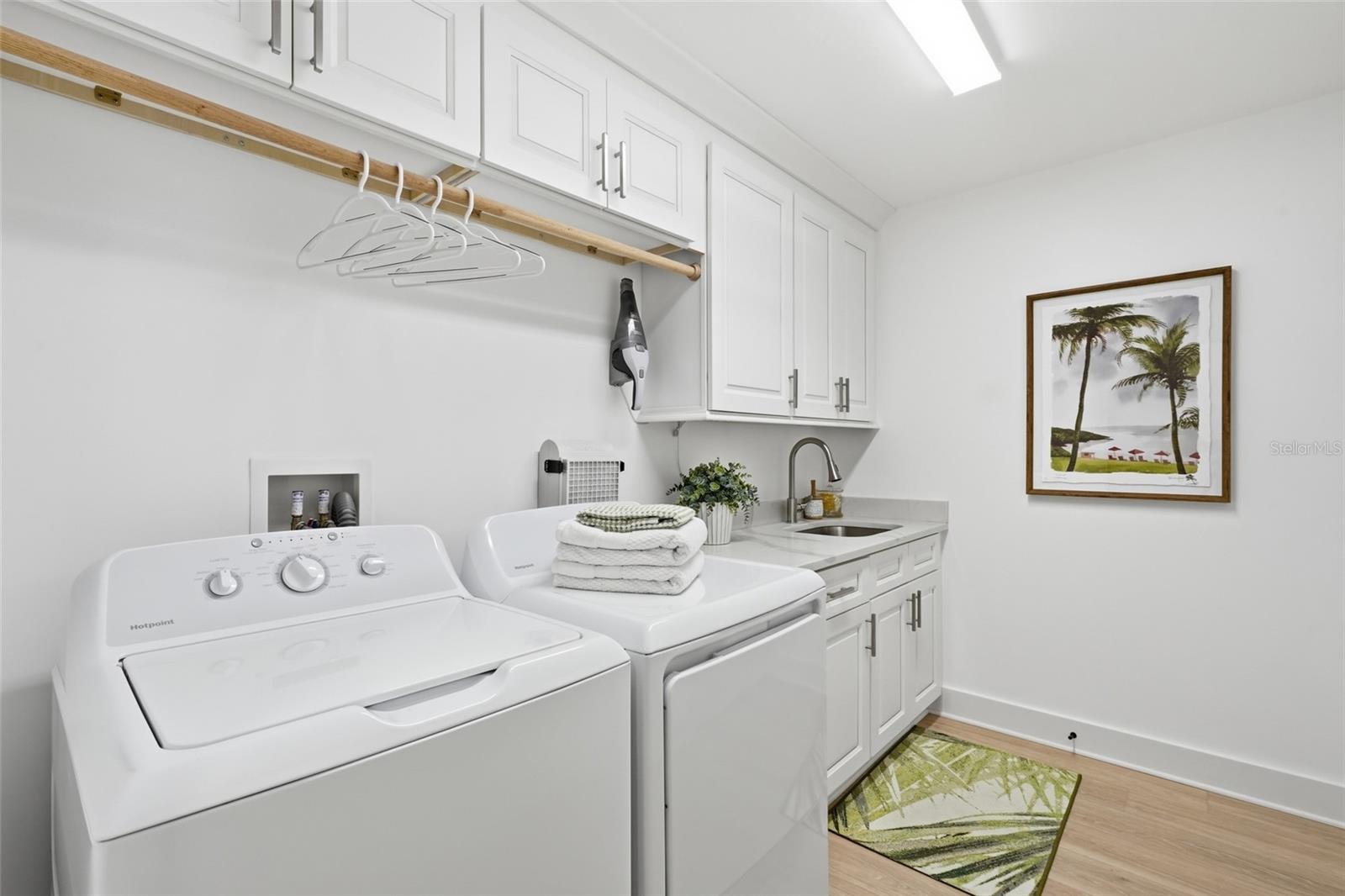 1425 Park Beach Cir #1310 Property Photo 19