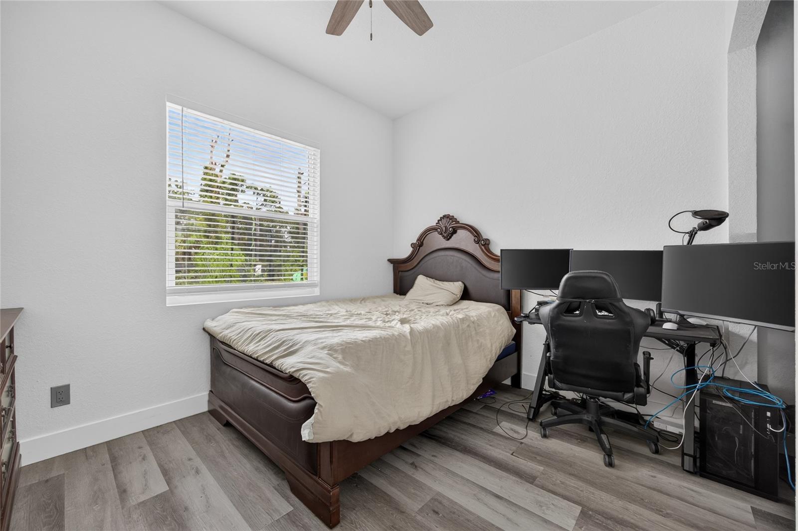 1264 S Salford Blvd Property Photo 26