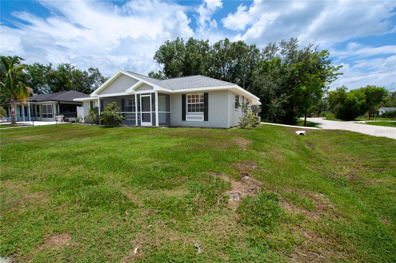 1204 E Gibson St Property Photo 3