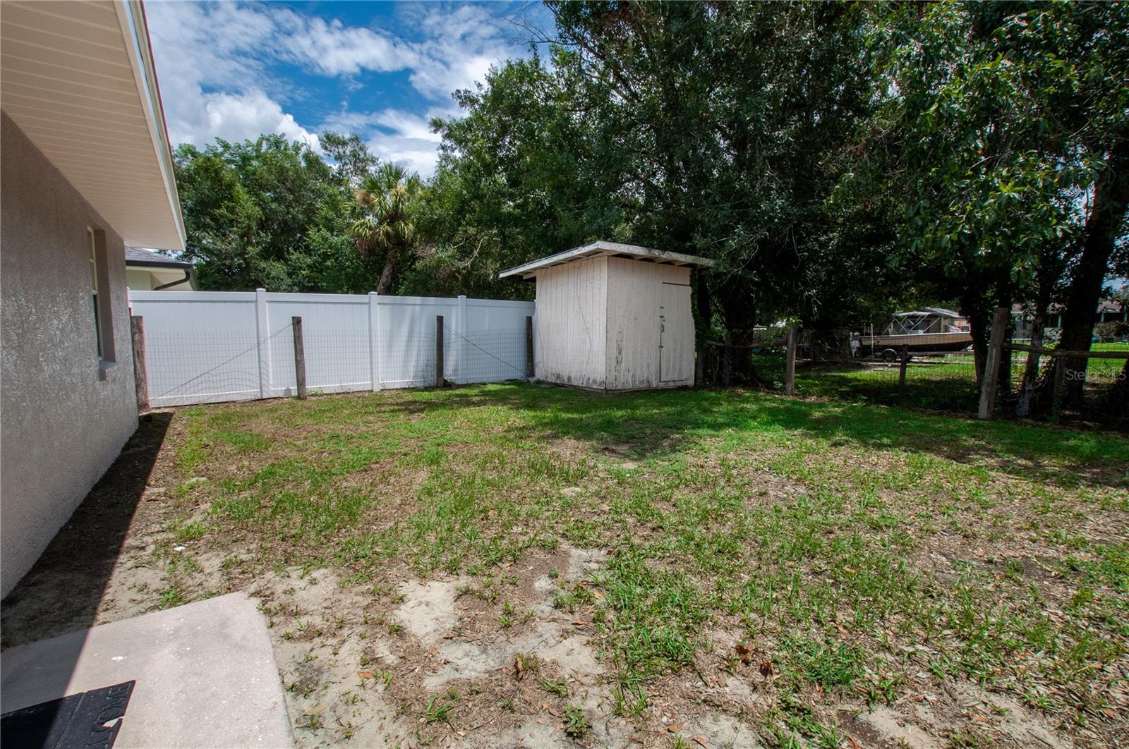 1204 E Gibson St Property Photo 5