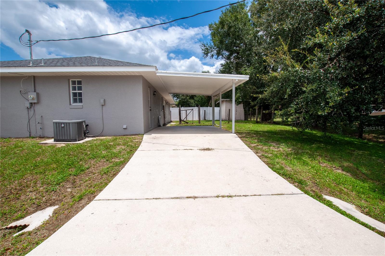1204 E Gibson St Property Photo 7