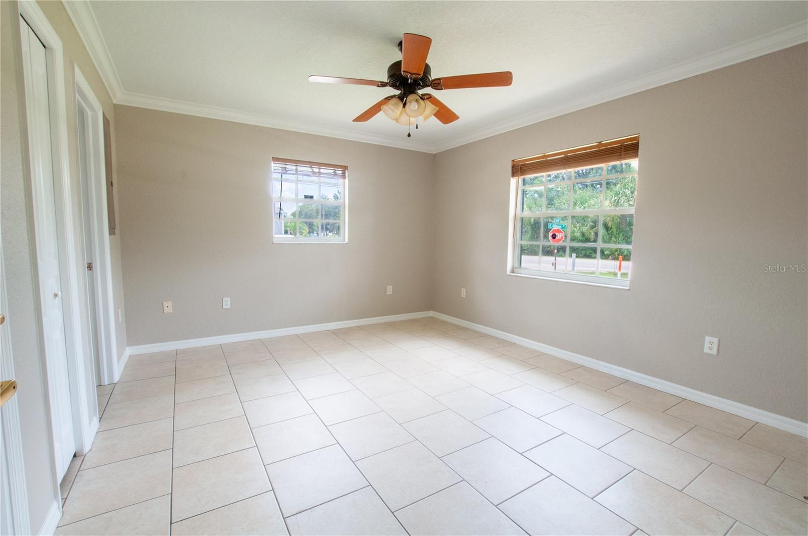 1204 E Gibson St Property Photo 14