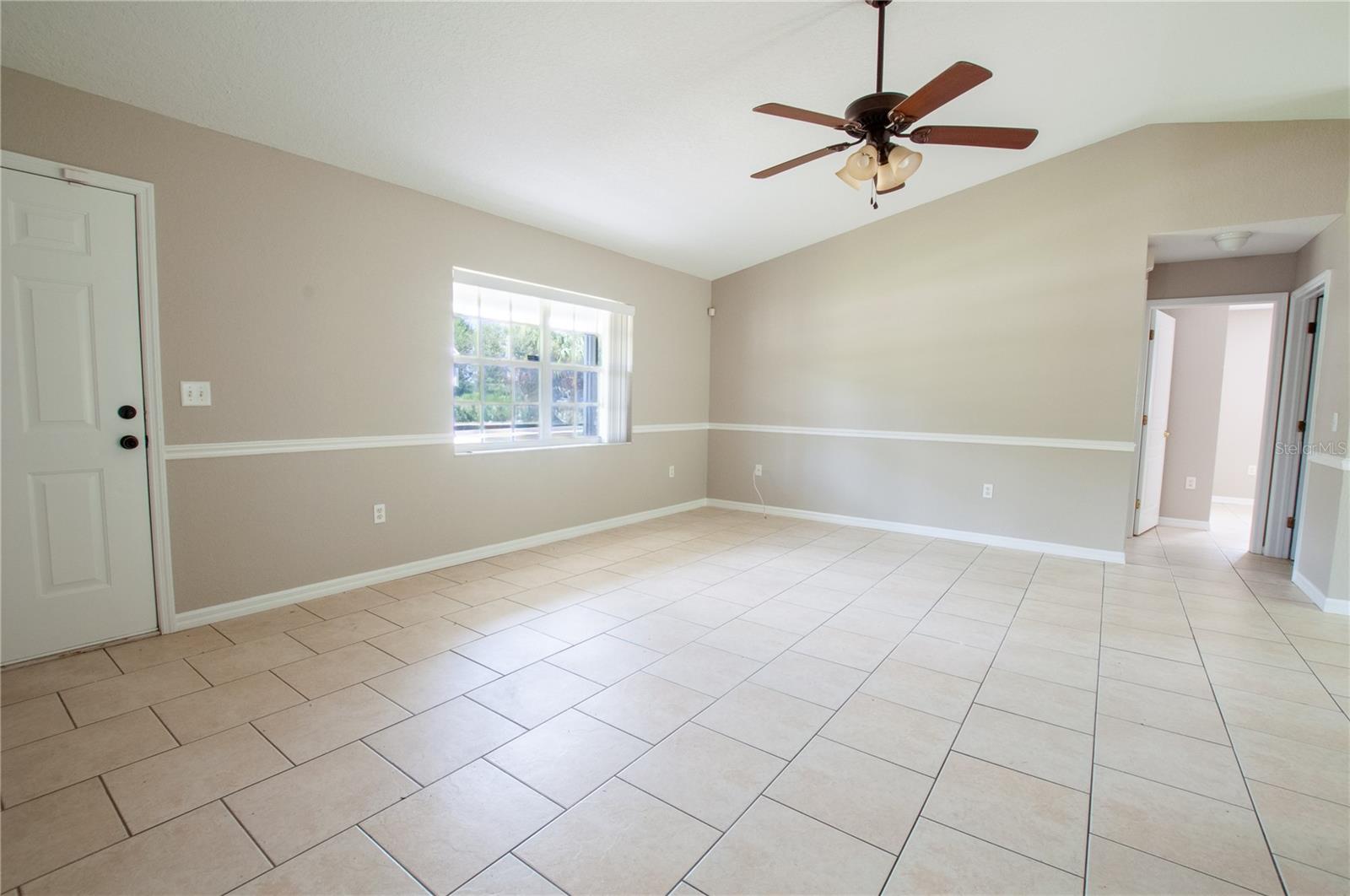 1204 E Gibson St Property Photo 15