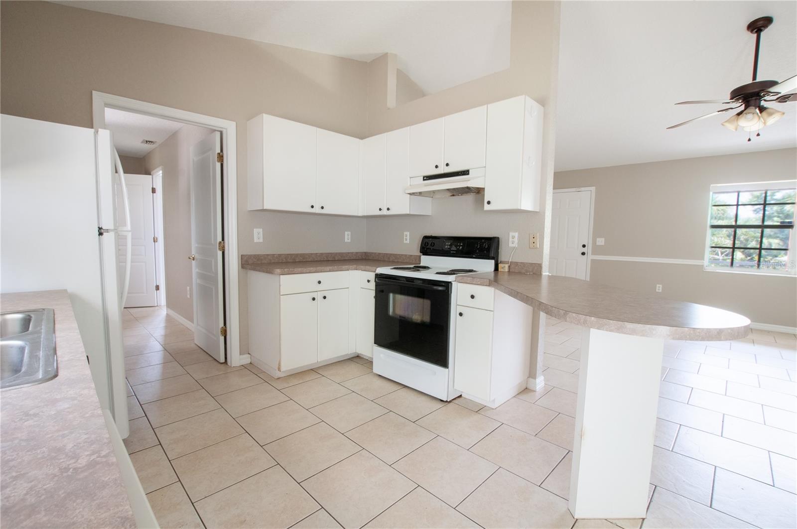 1204 E Gibson St Property Photo 17