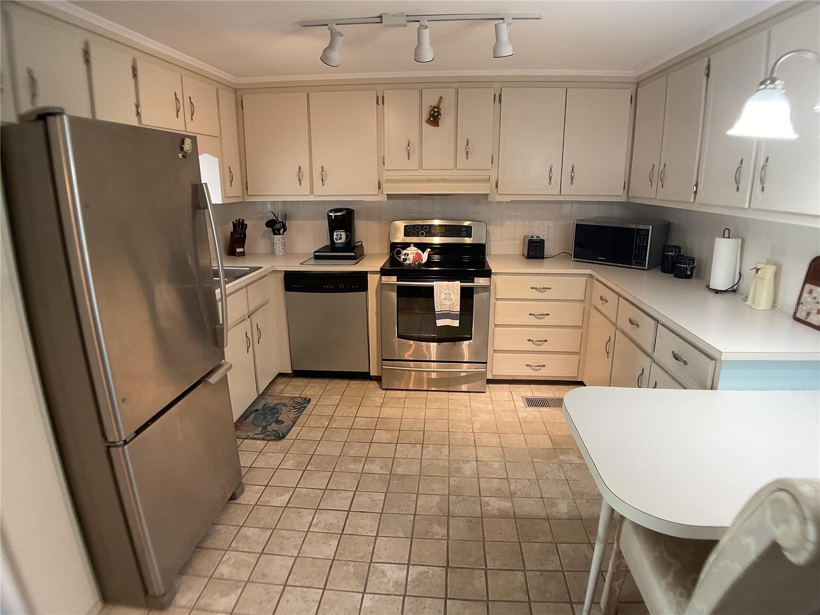 2100 Kings Highway Trl #116 Property Photo 5