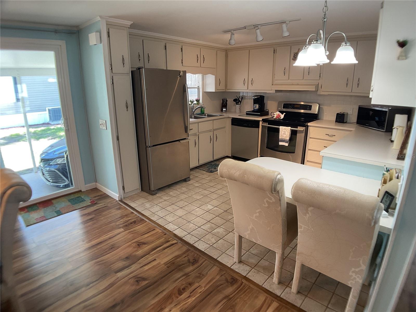 2100 Kings Highway Trl #116 Property Photo 6