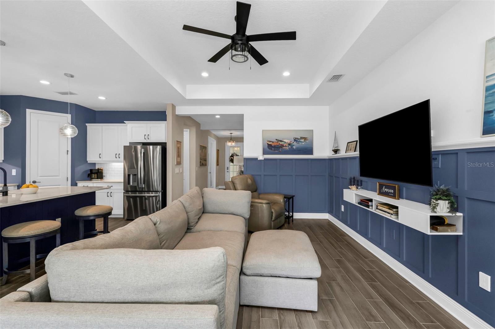 10703 Falling Leaf Ct Property Photo 16
