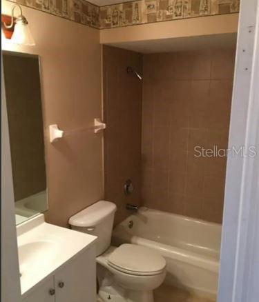 5411 Thomas St Property Photo 8