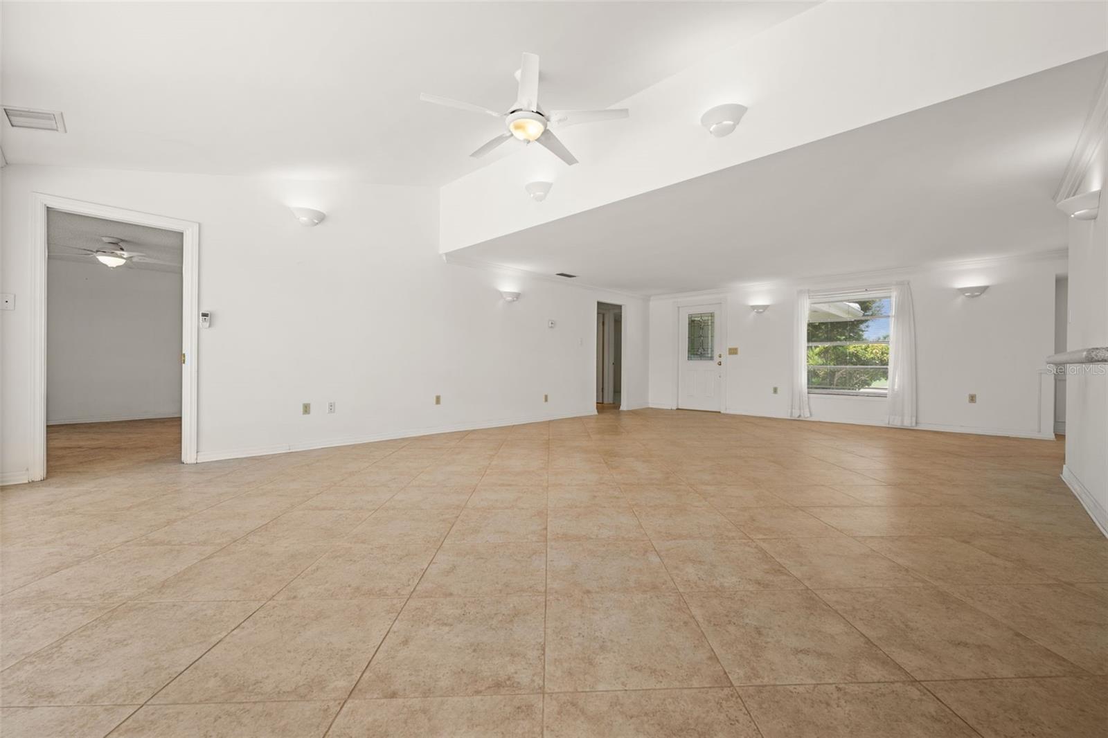 4102 Se 1st Pl Property Photo 11