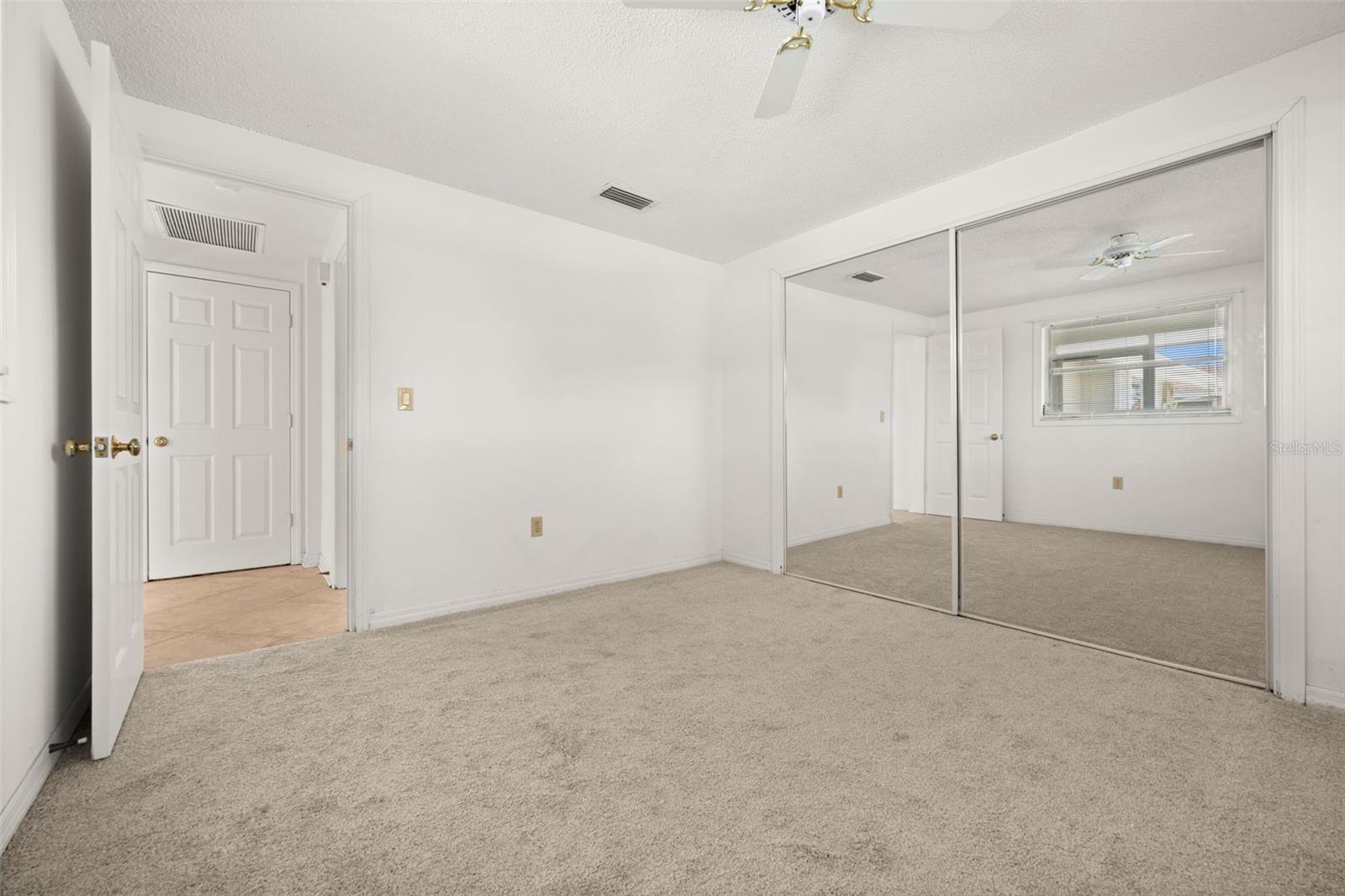 4102 Se 1st Pl Property Photo 28