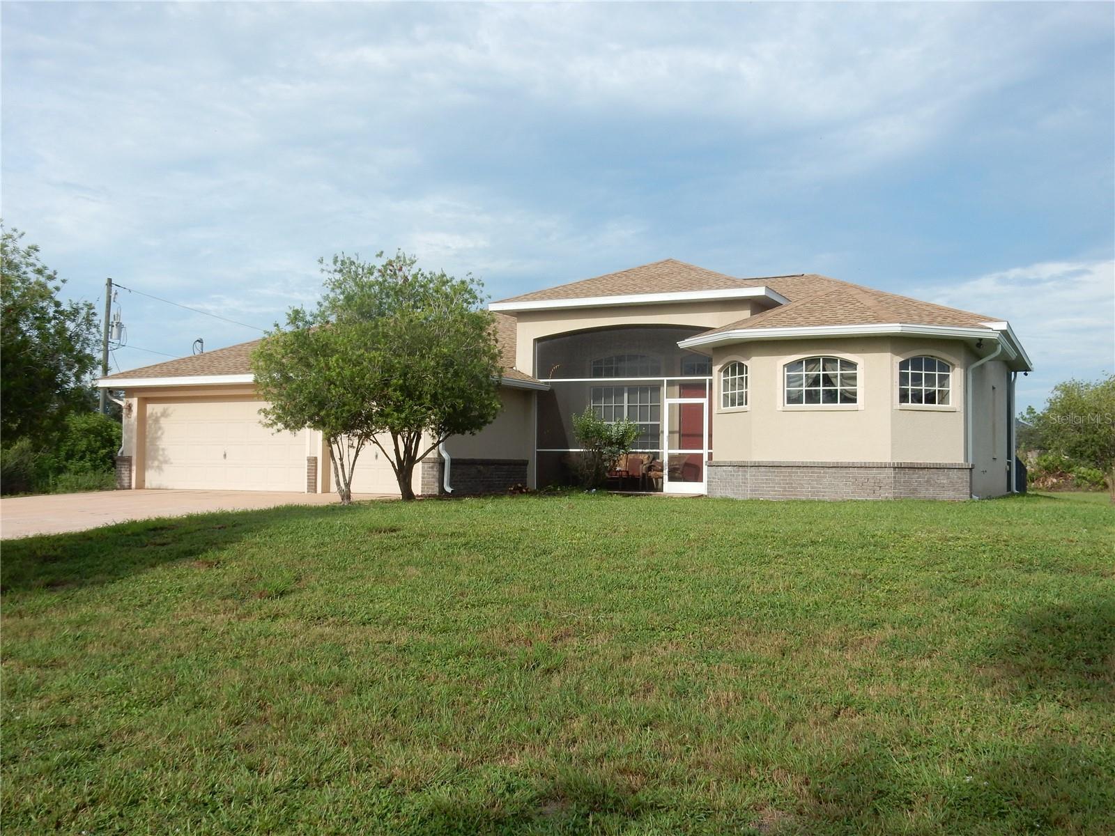 8430 ACORN BLVD Property Photo 1