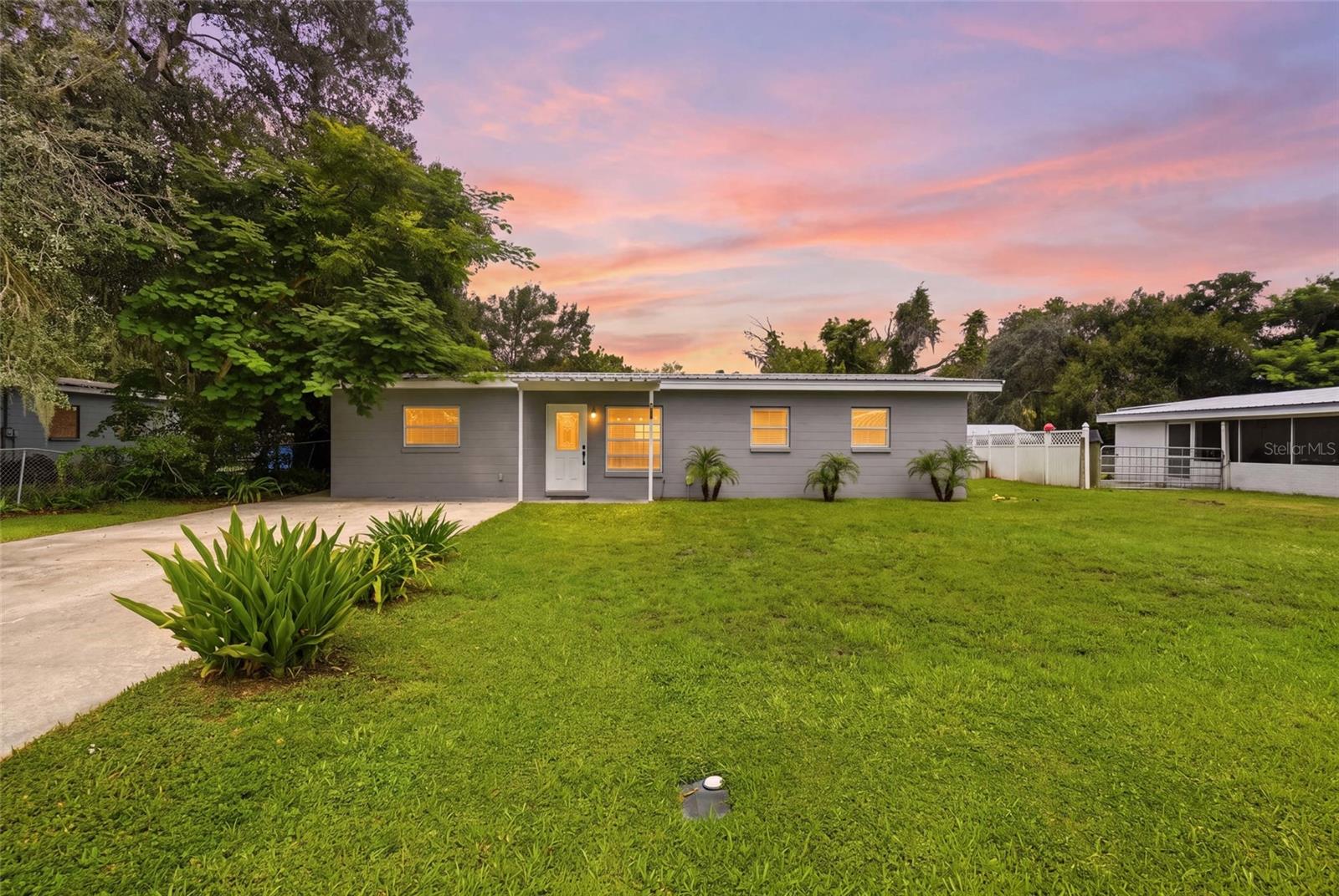162 BRIDLE PATH Property Photo 1