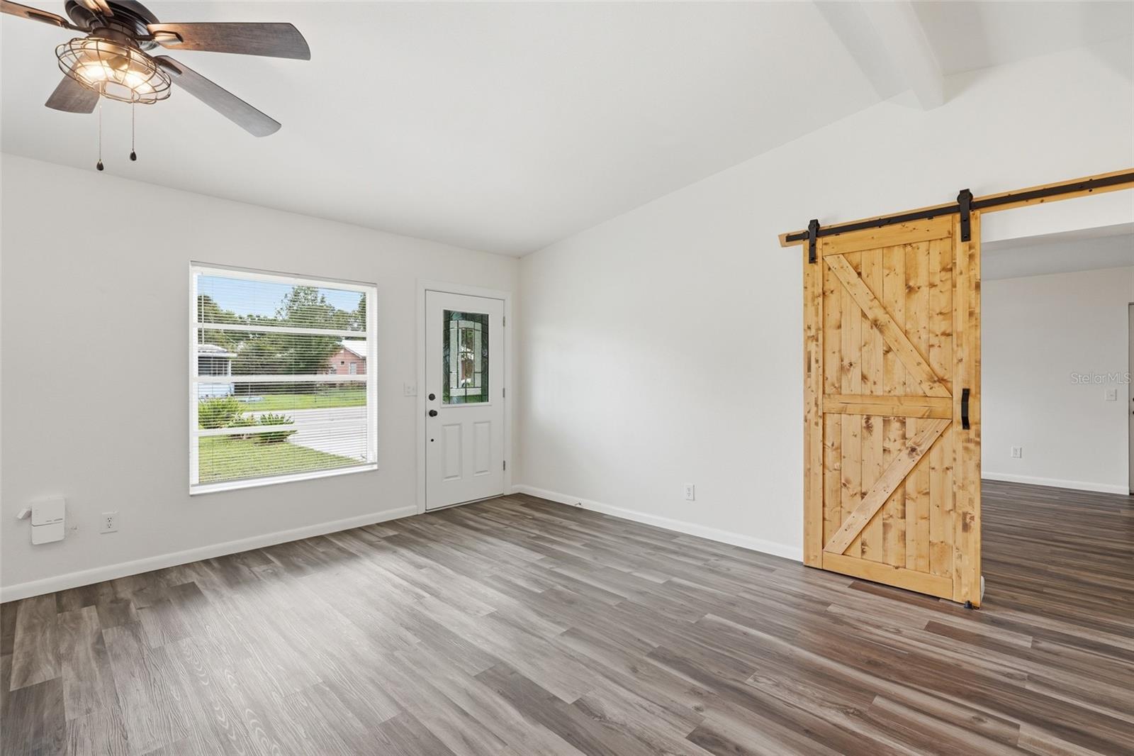 162 Bridle Path Property Photo 6