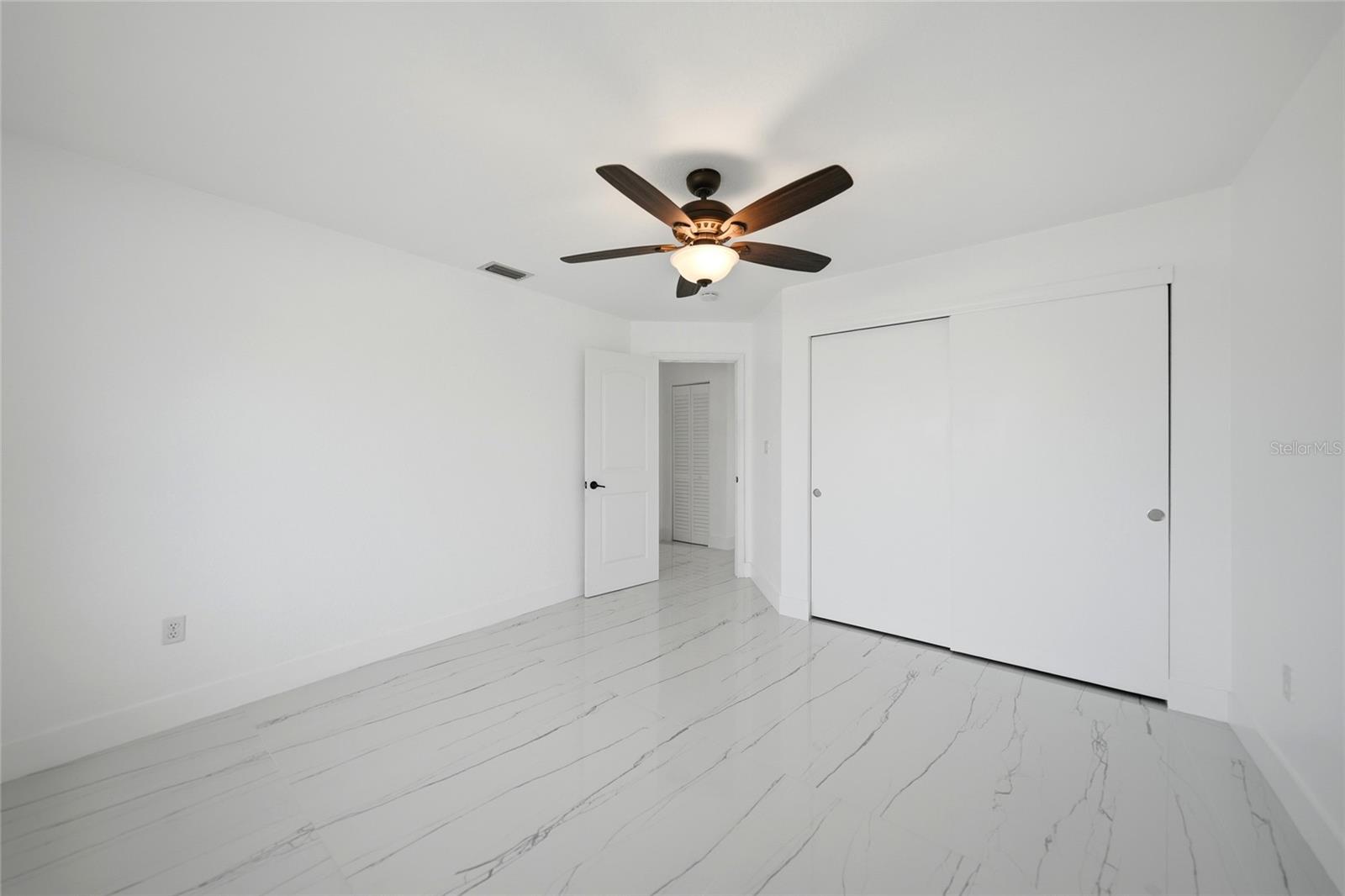 2705 Mauritania Rd Property Photo 26
