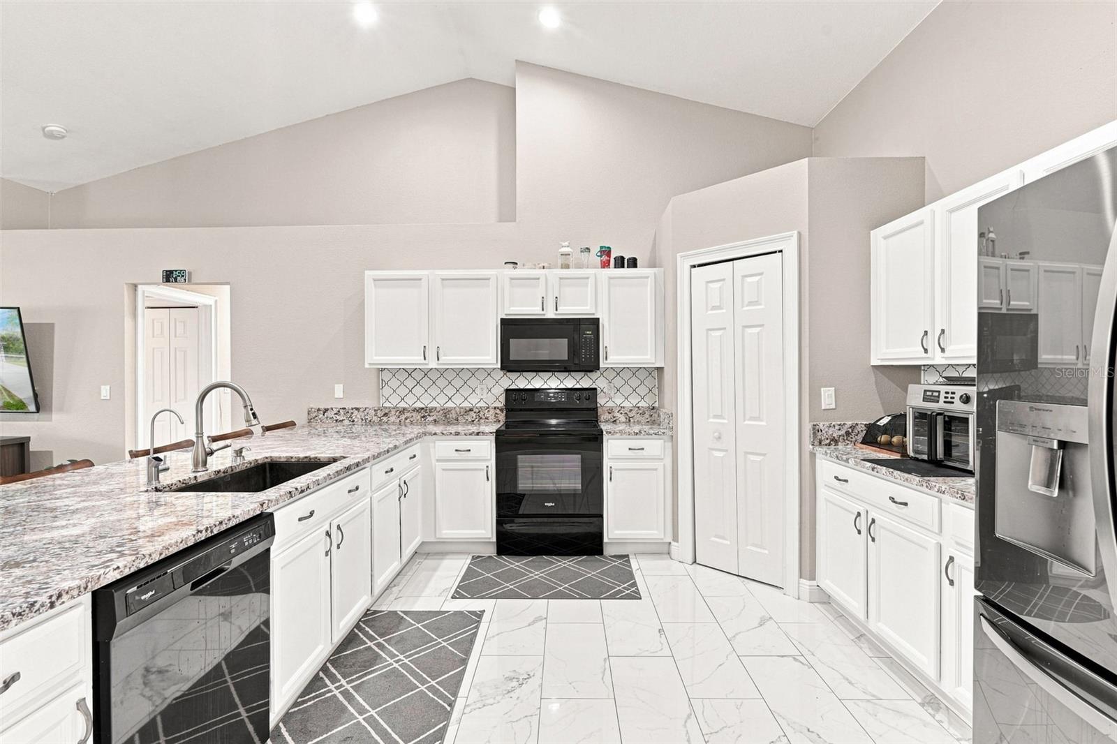 3695 Waffle Ter Property Photo 3