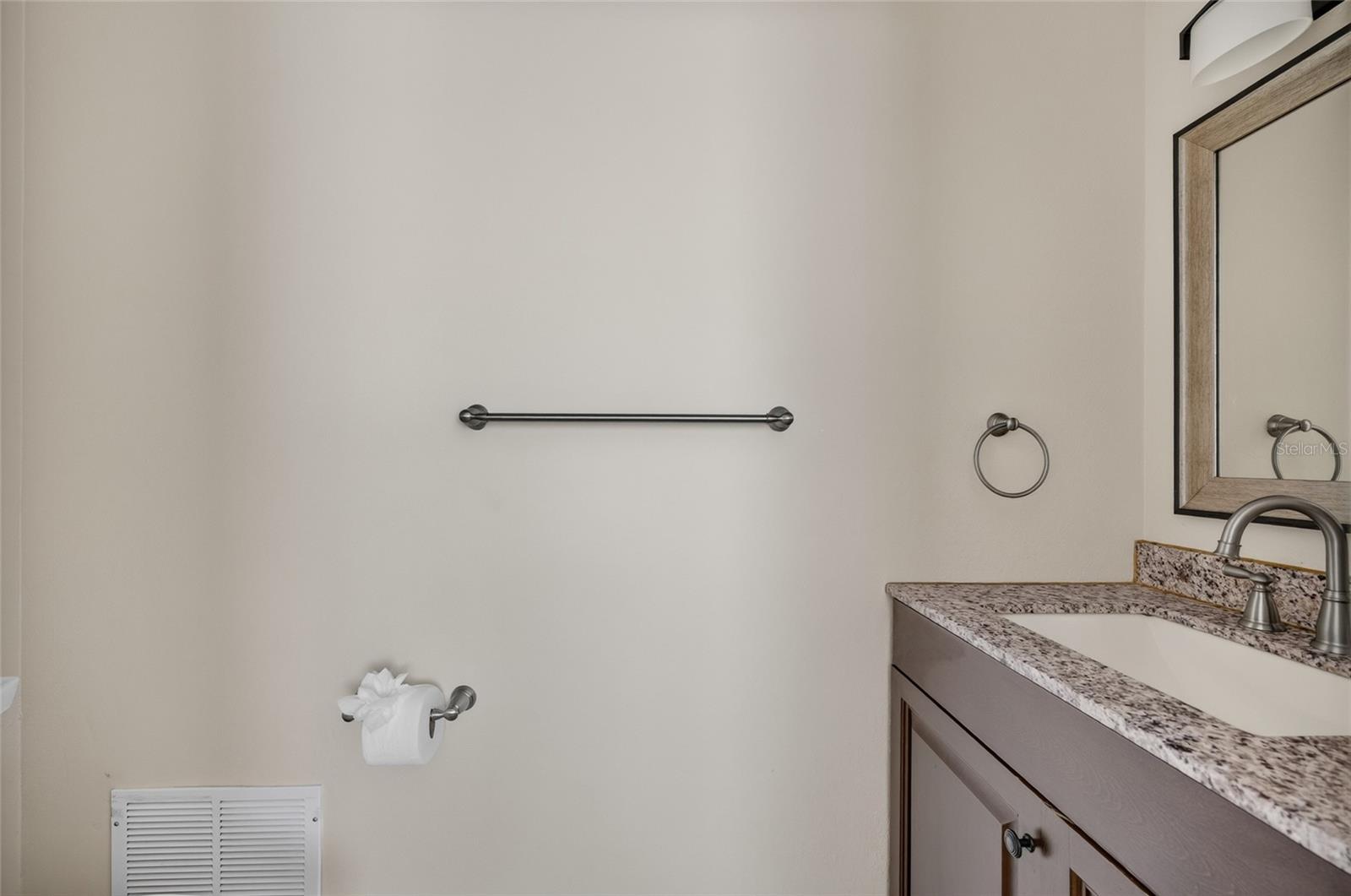 7582 Lyncrest St Property Photo 18