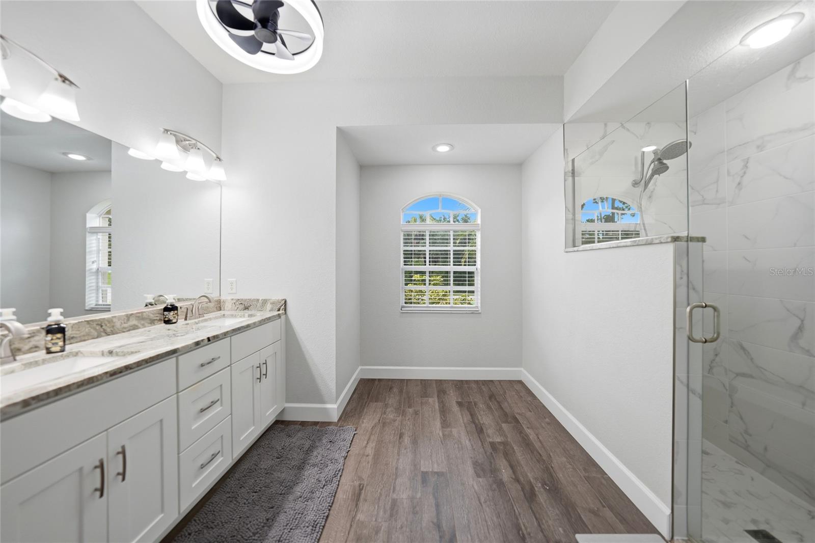 2880 Vogler Ln Property Photo 21