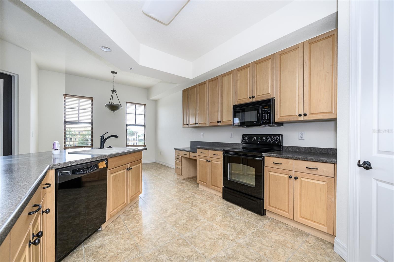 99 Vivante Blvd #404 Property Photo 8