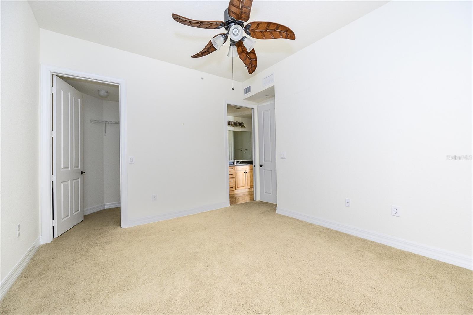 99 Vivante Blvd #404 Property Photo 22