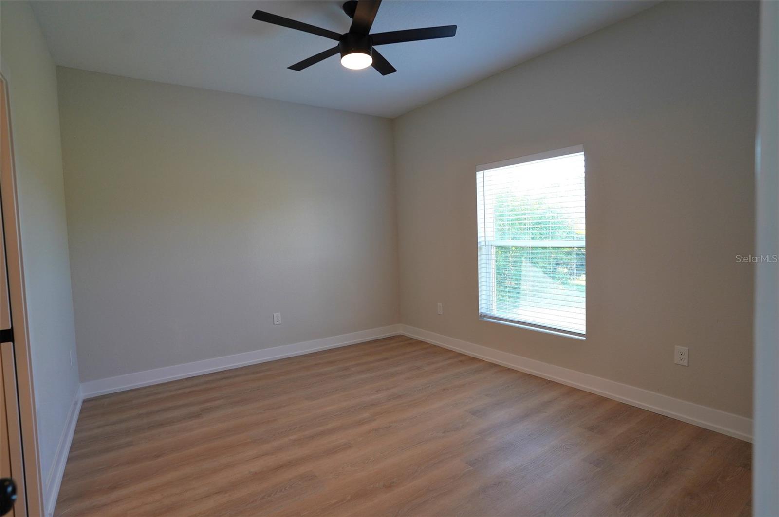 12032 Tetzel Ave Property Photo 14