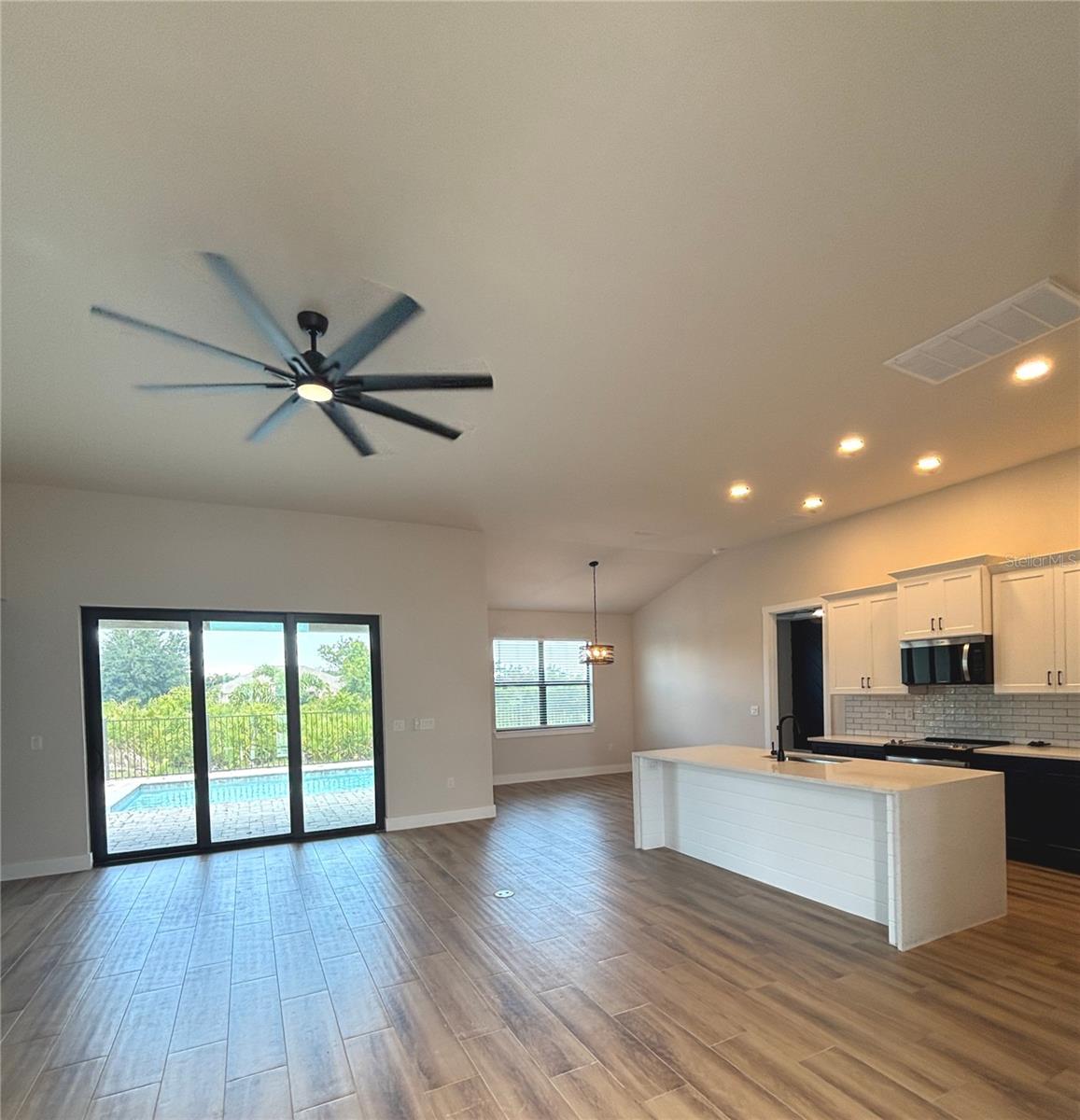 13575 Abutilon Ln Property Photo 3