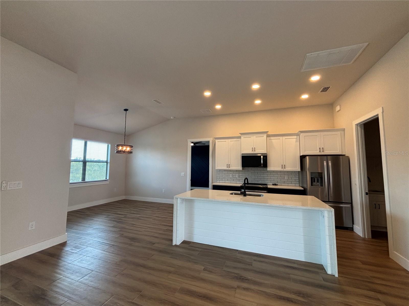 13575 Abutilon Ln Property Photo 4