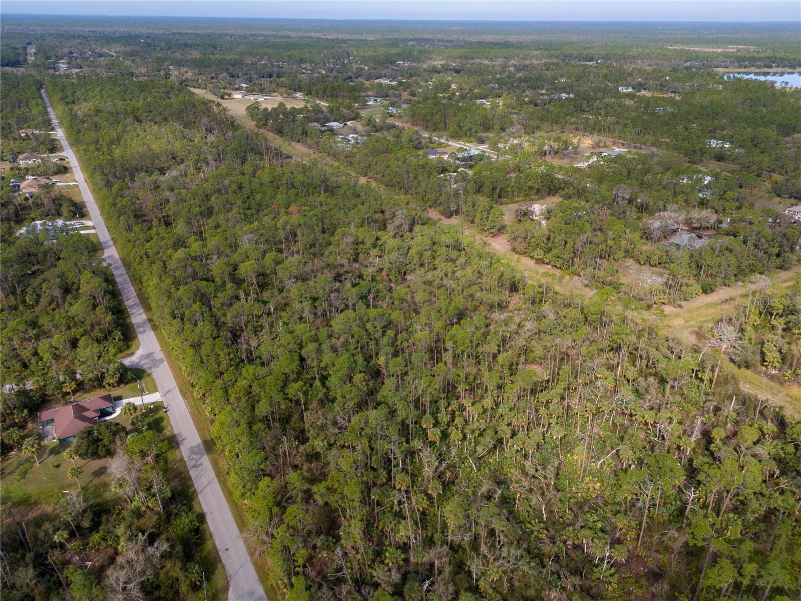 Kamsler Ave Property Photo 9