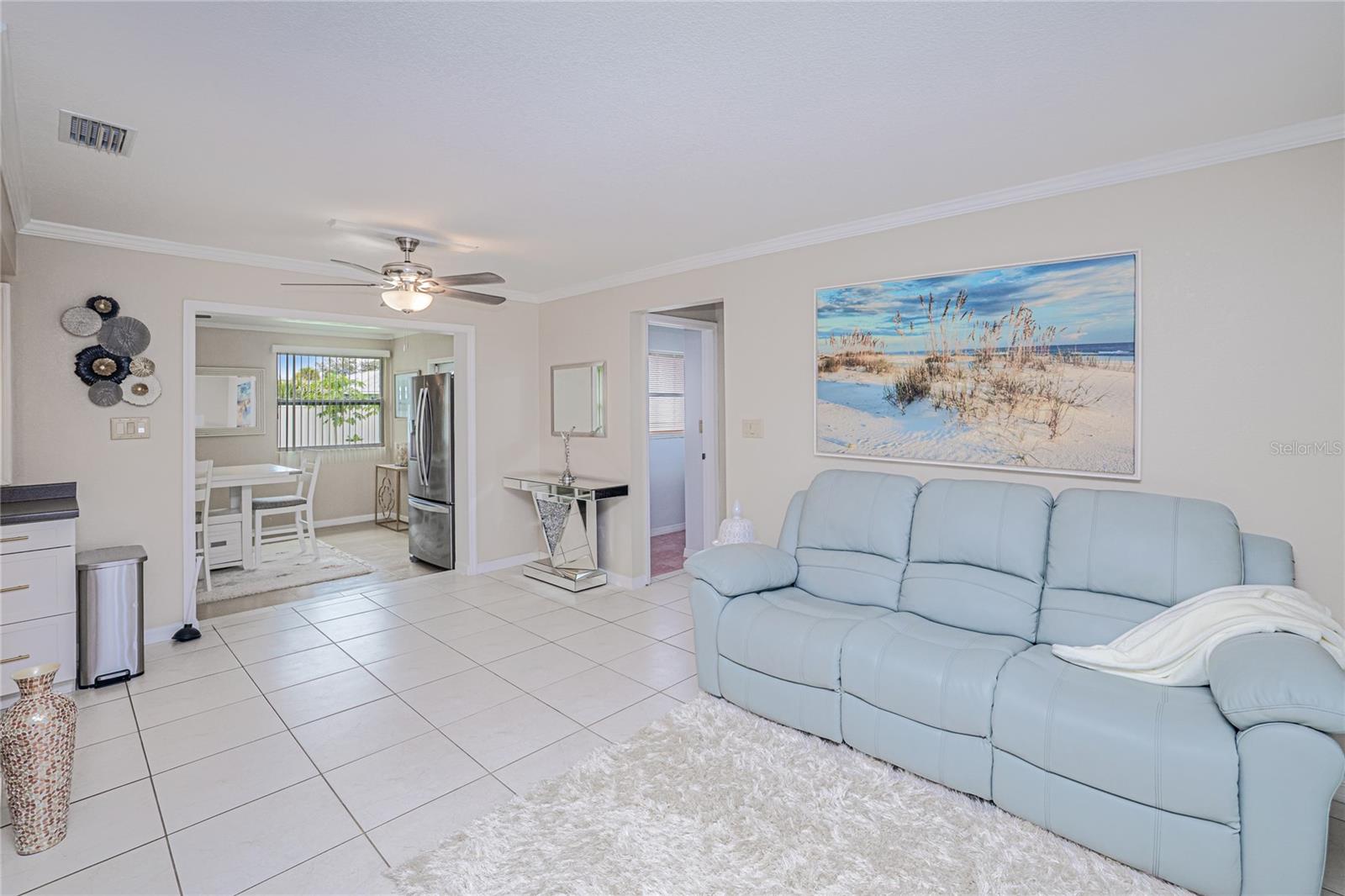 18423 Alphonse Cir Property Photo 3