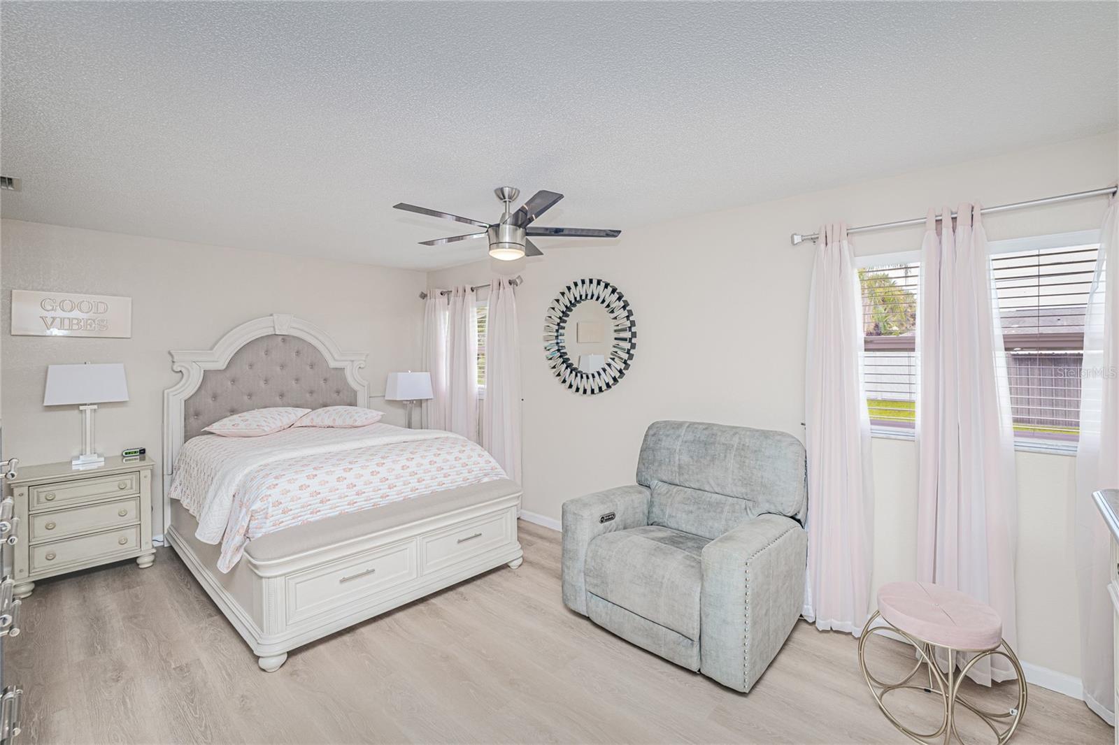18423 Alphonse Cir Property Photo 12