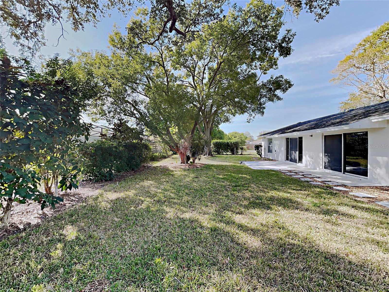 3205 40th St W Property Photo 16