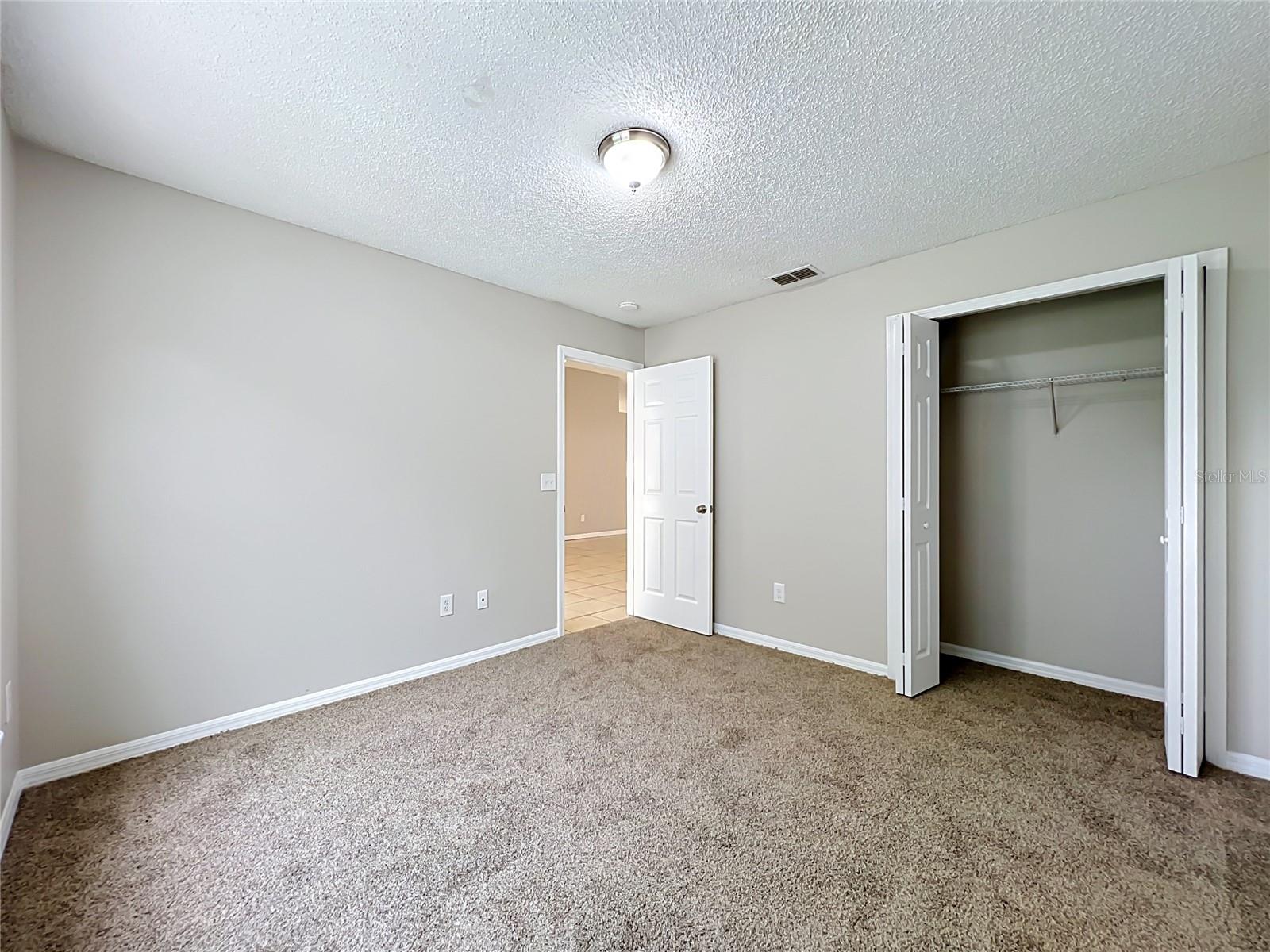 1005 Winding Water Way Property Photo 16