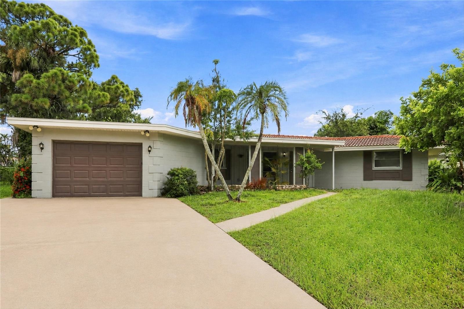 131 Degas Dr Property Photo 1