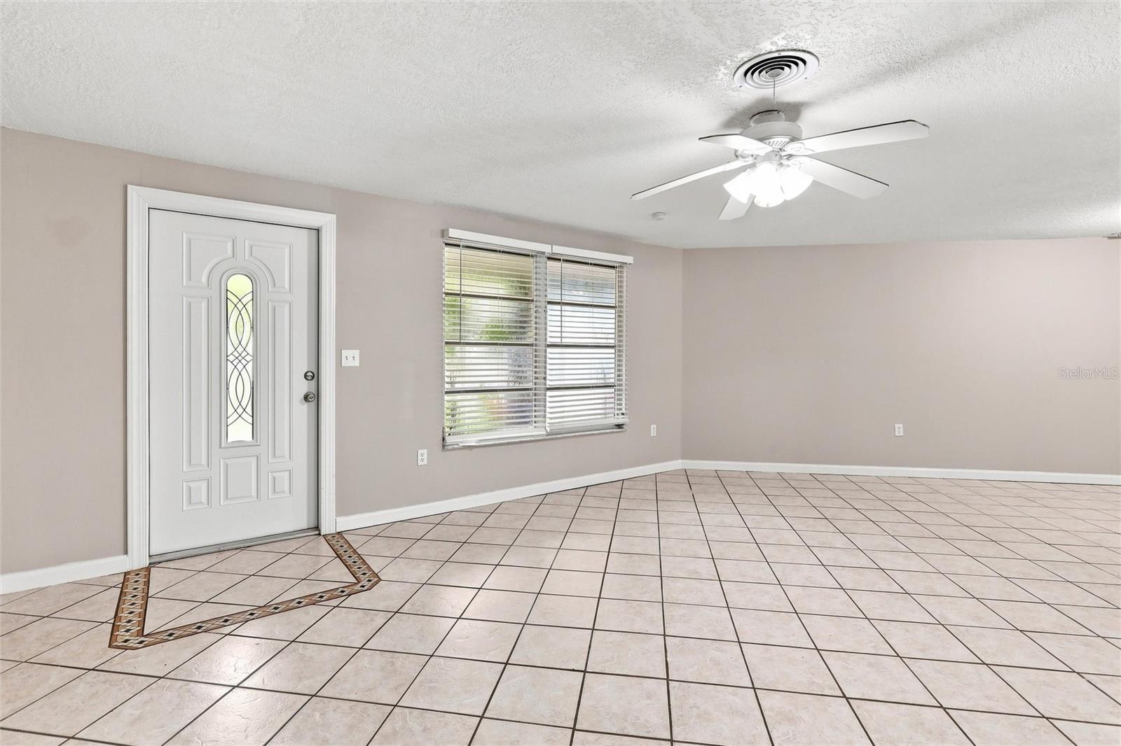131 Degas Dr Property Photo 10