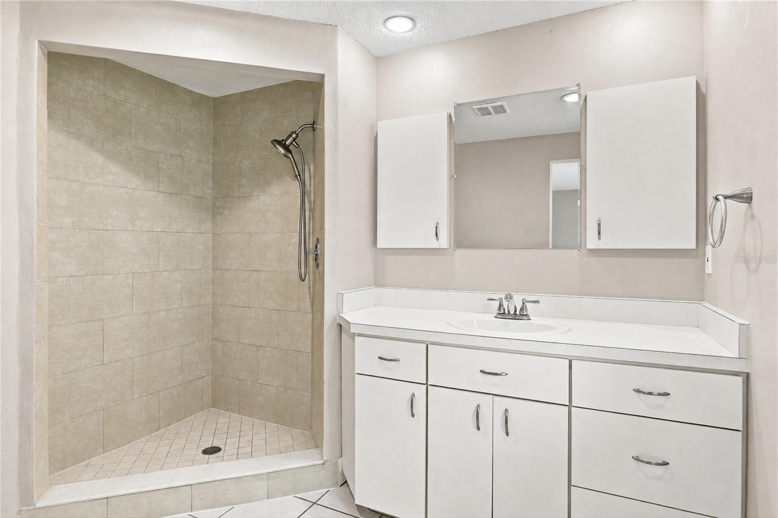 131 Degas Dr Property Photo 21