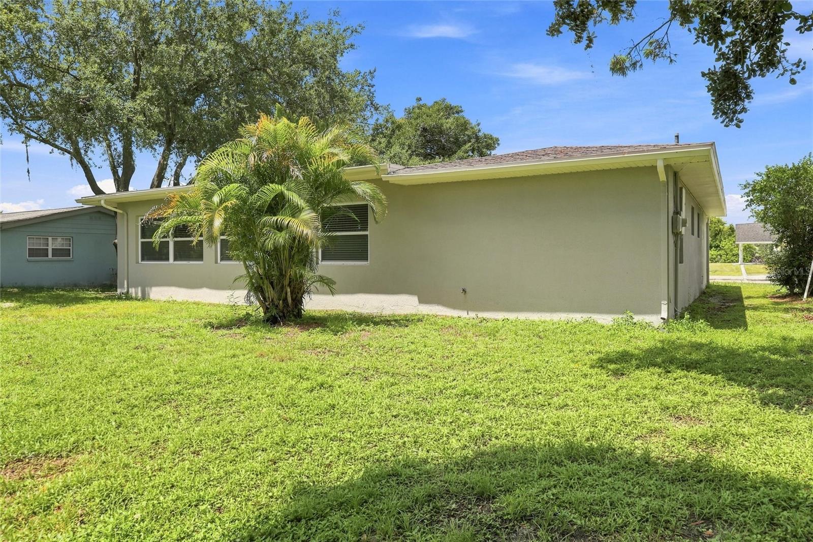 1594 Beacon Dr Property Photo 30