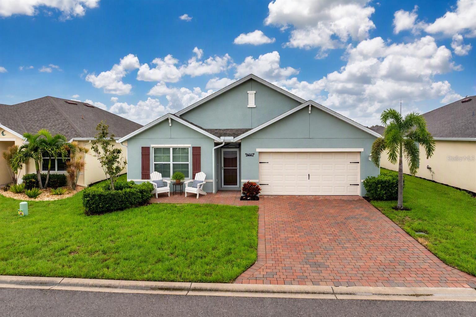 4107 MANATEE LN Property Photo 1