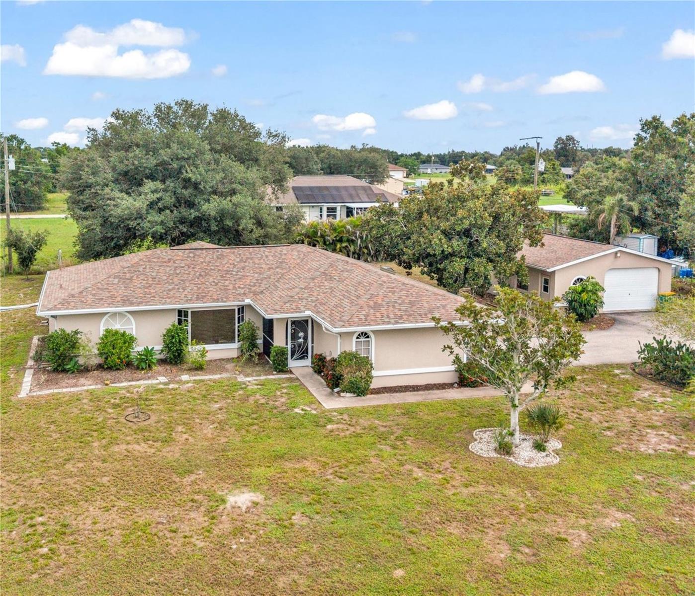 30048 Oak Rd Property Photo 1