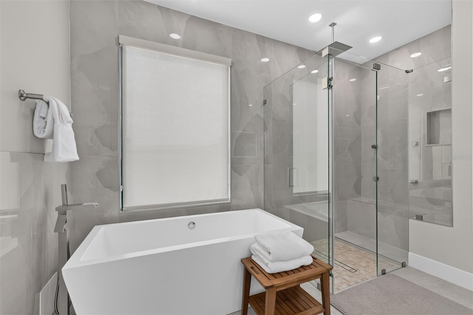 133 Leland Property Photo 27