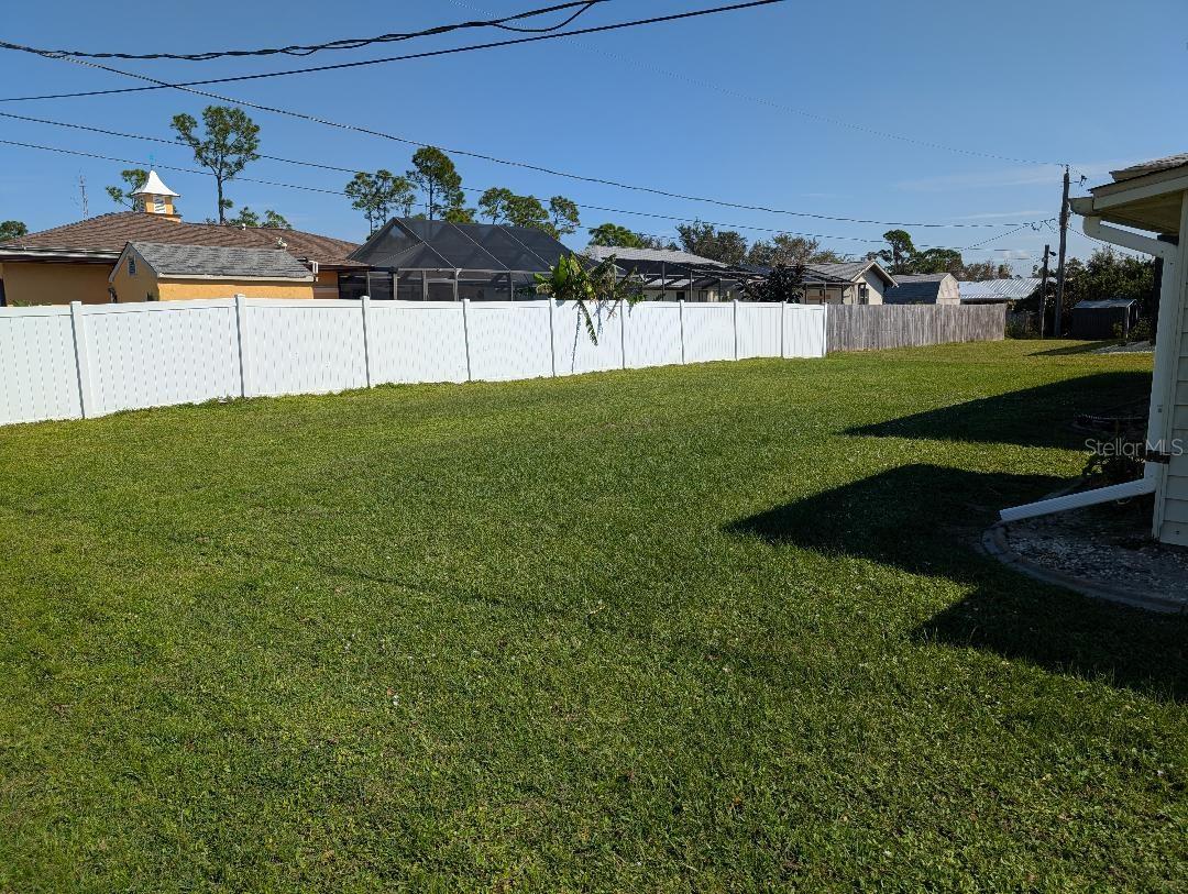 23184 Glory Ave Property Photo 6