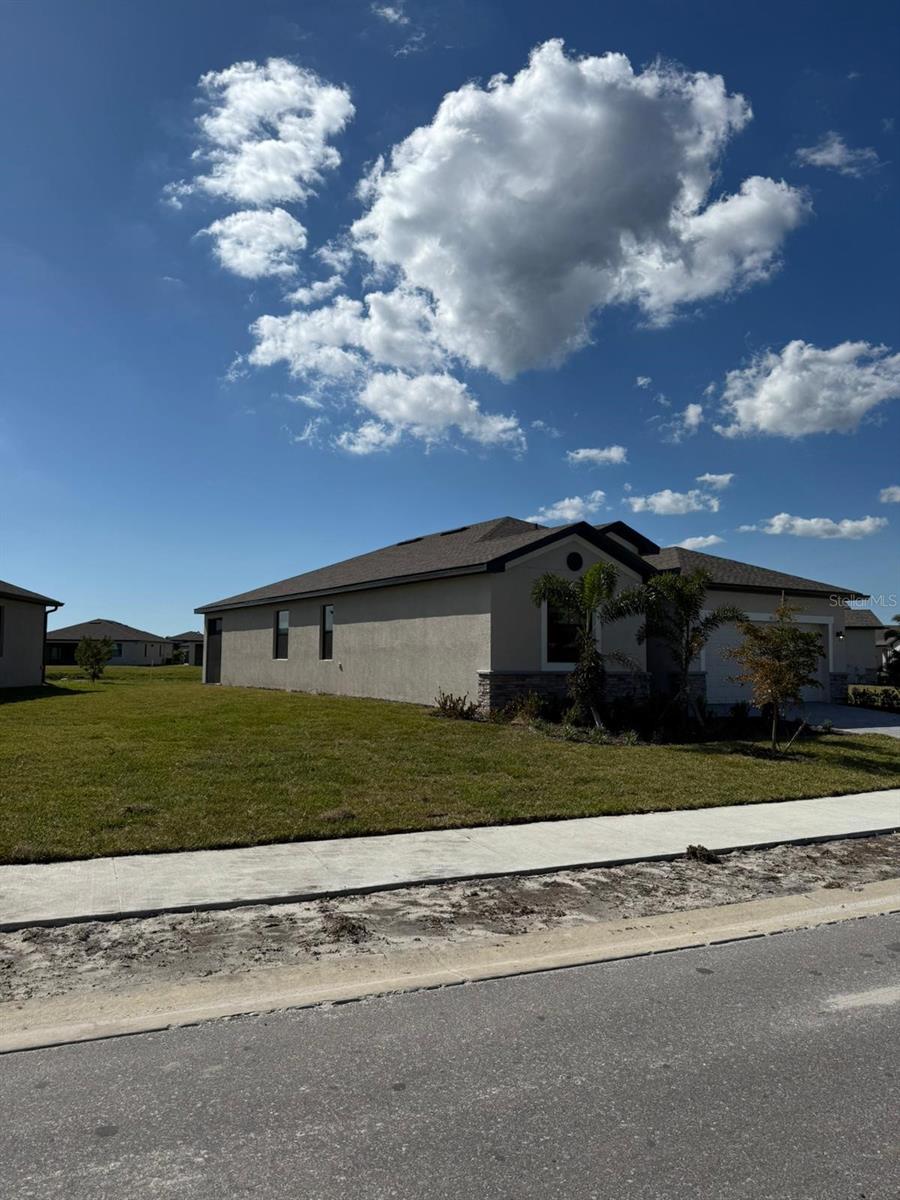 1553 Saddlewood Cir Property Photo 9